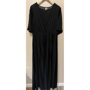 ASOS‎ Curve Black V-Neck Maxi Dress With Pleated Skirt Kimono Sleeves Women's 18